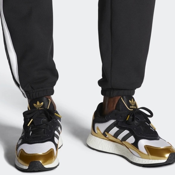 Adidas TRESC RUN SHOES - Picture 2 of 8